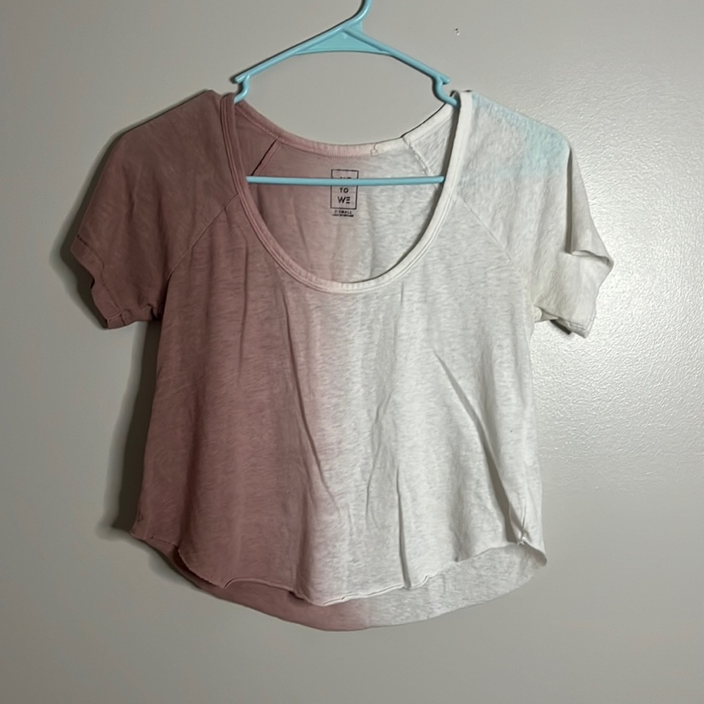 Ombre pink and white shirt